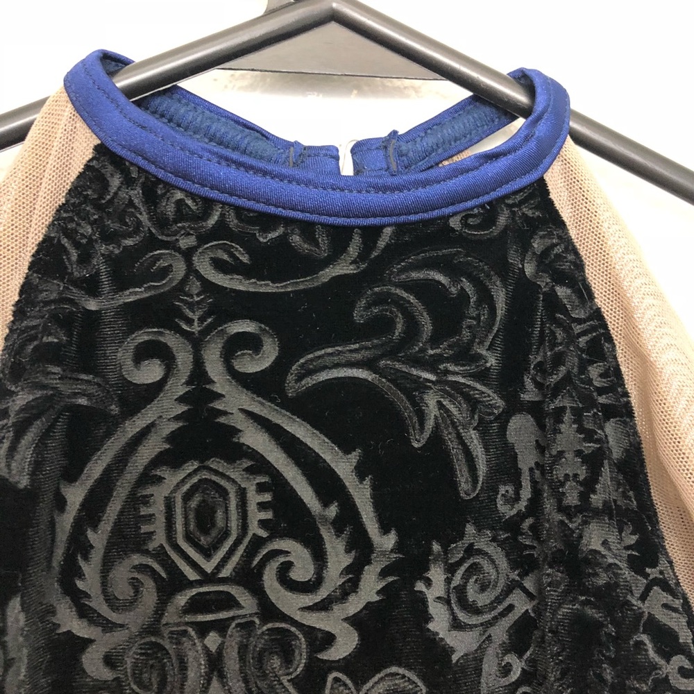 Girls medium long sleeve dance/gymnastics leotard